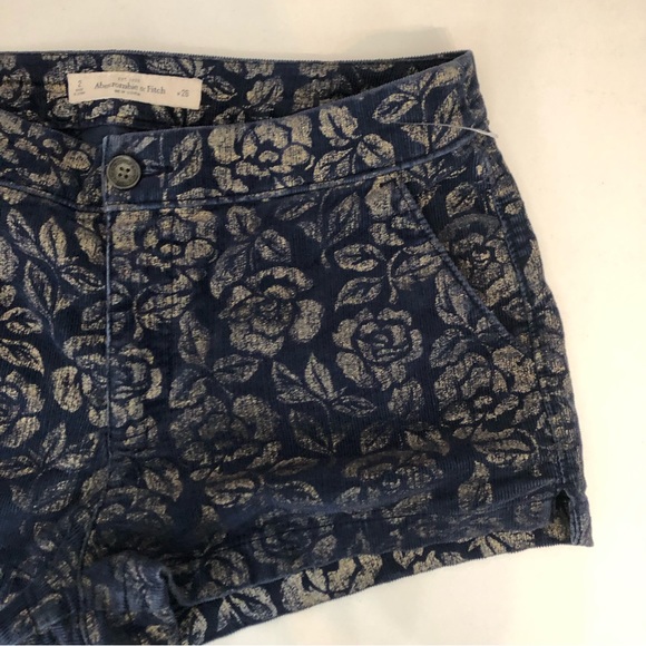 Abercrombie & Fitch Blue Corduroy Floral Shorts - Picture 5 of 5